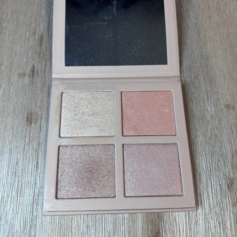 KKW Beauty Highlighter Palette 2 Gold Peach Bronze Shimmer